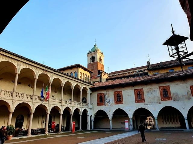  Novara, Galleria Giannoni si rilancia grazie al Samsung Innovation Camp